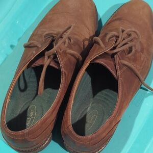 Rockport Men's Tan Leather Oxfords